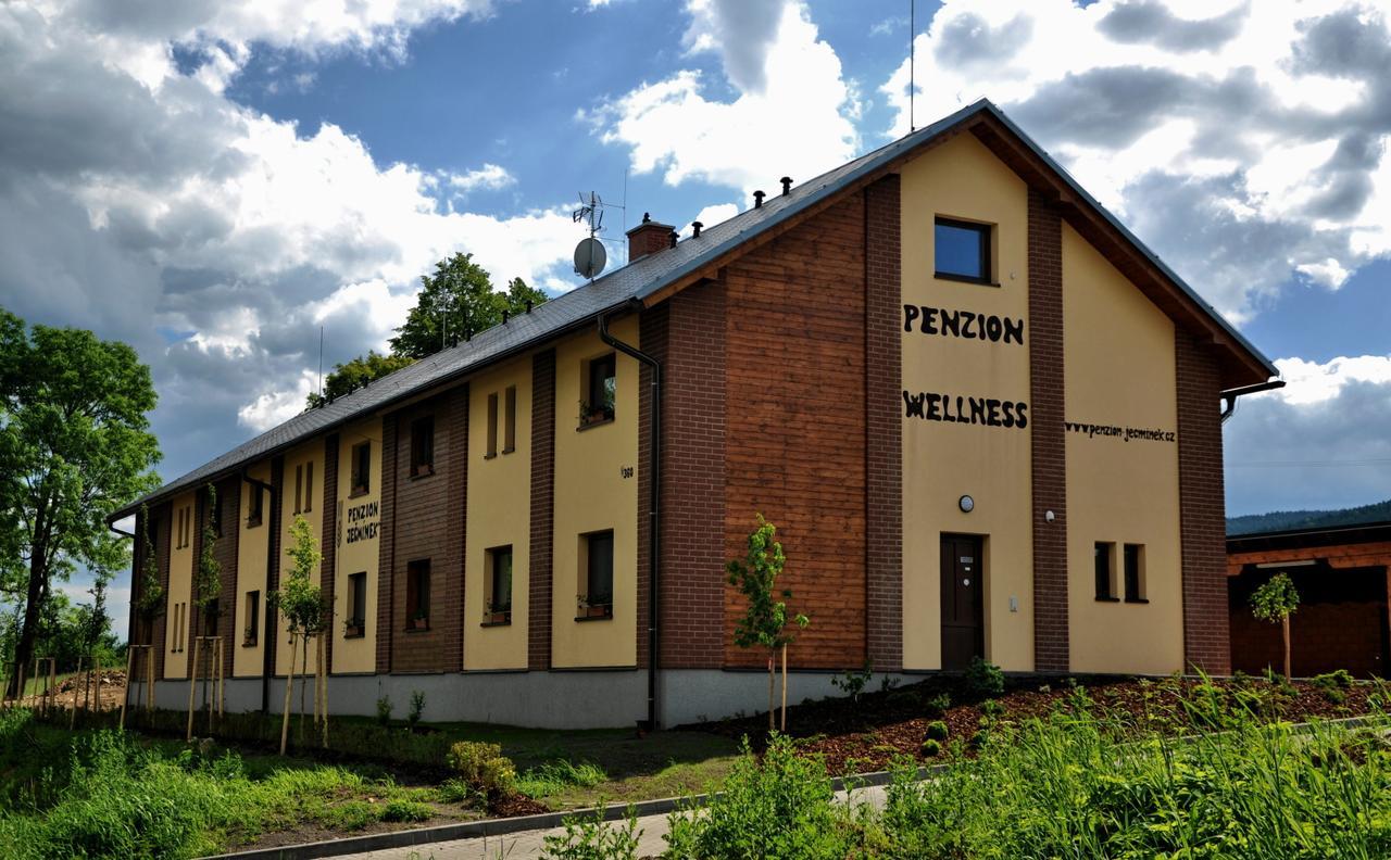 Penzion Jecminek Cervena Voda Exterior photo